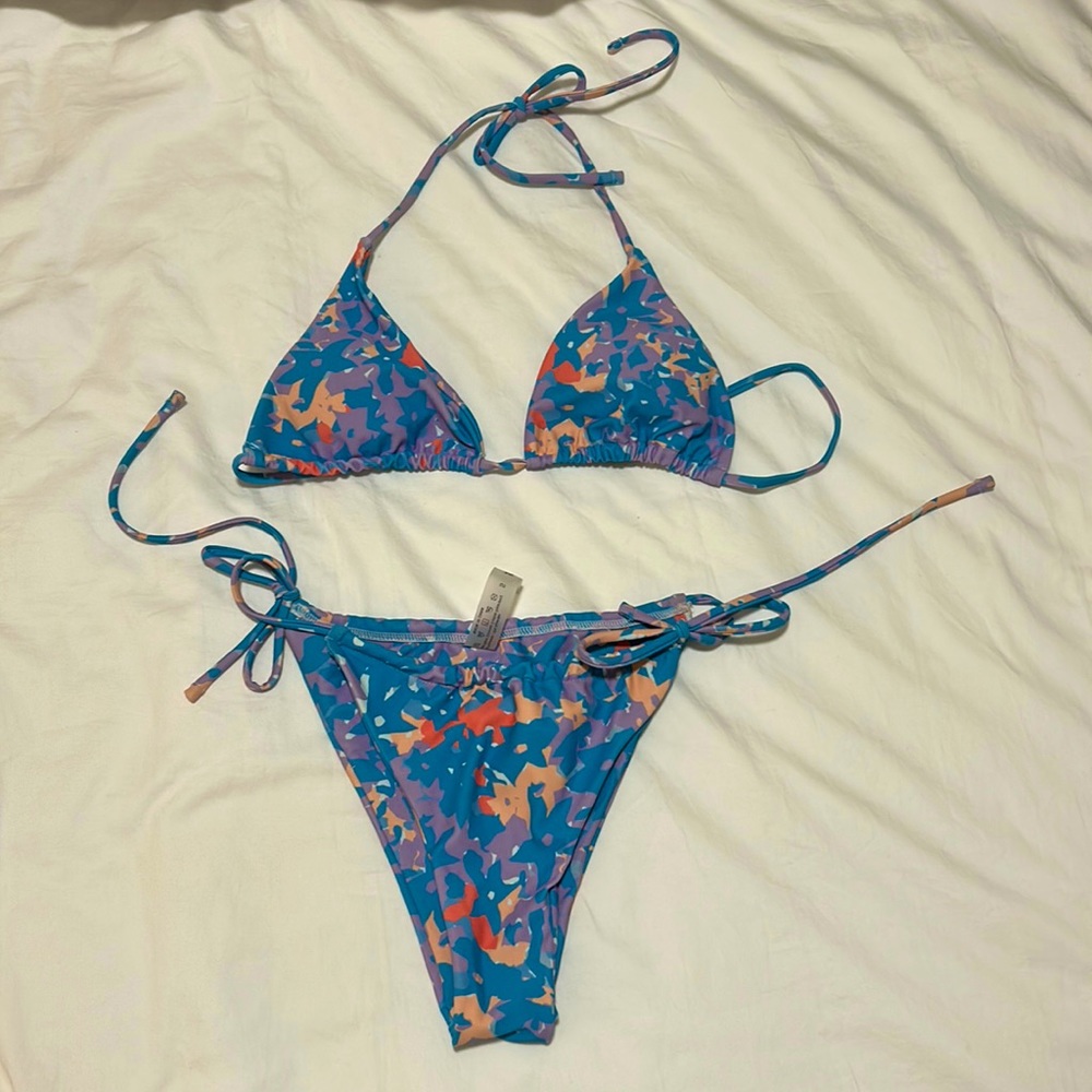 Bikini